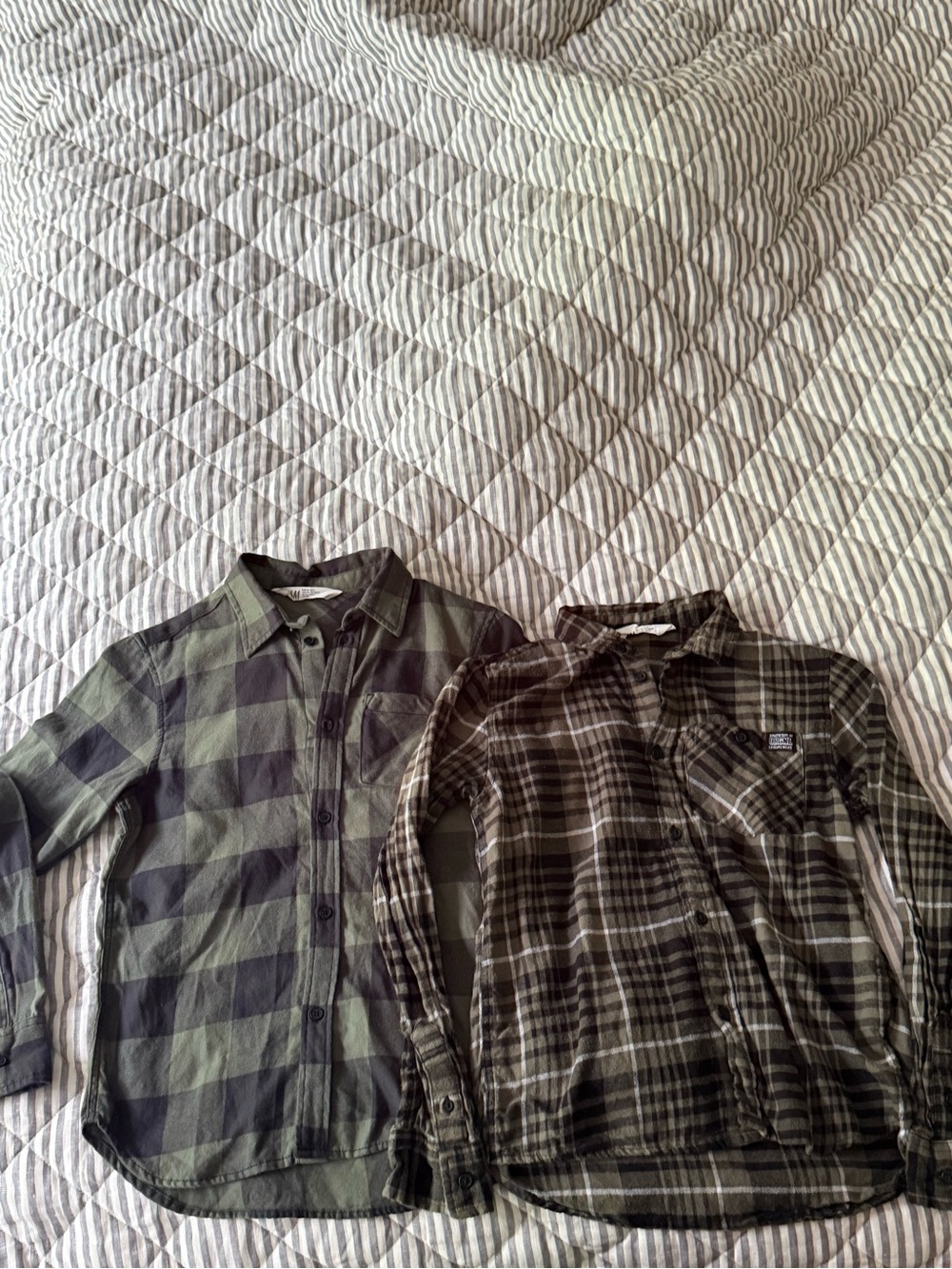 H&M Boys Kids Green and Black Plaid Button-Down Shirts